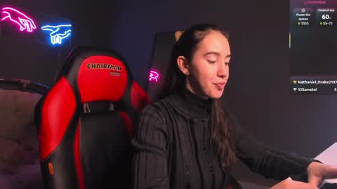 Snapshot of belle_via chatting on 04.06.26 Bella online show from 04.06.26