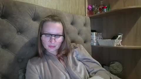 Snapshot of belleamiee chatting on 10.18.25 Amelia online show from 10.18.25