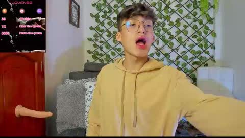 Neon online show from 11.20.25