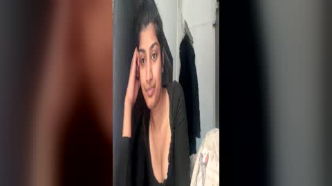 bengalibaddie7_x online show from 06.14.26