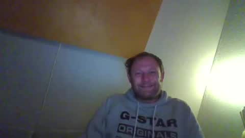 benizio online show from 10.04.25