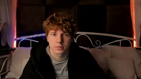Benjamin online show from 05.10.26