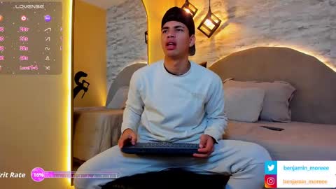 BENJAMIN online show from 09.24.25