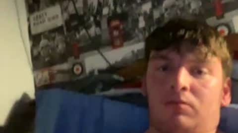 Snapshot of benji8901415164 chatting on 12.15.25 benji8901415164 online show from 12.15.25