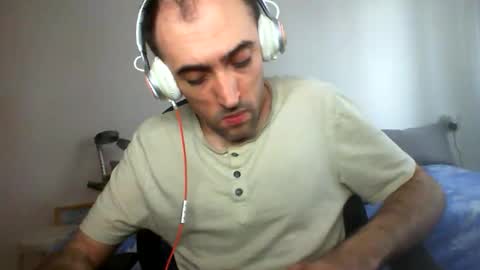 bentish online show from 10.20.25