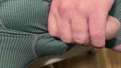 Snapshot of bentley507070 chatting on 11.28.25 Ben online show from 11.28.25