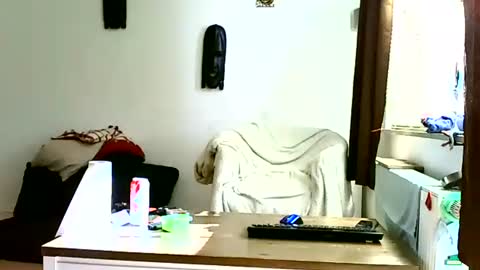 Benutzmich0800 online show from 09.11.25