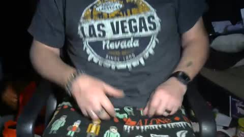 bergeeric1970 online show from 02.25.25