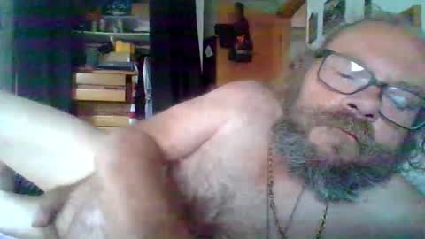 bergeeric1970 online show from 10.25.25