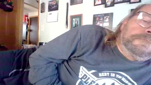 bergeeric1970 online show from 12.03.25