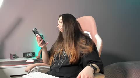 BeriesNiks online show from 03.09.25