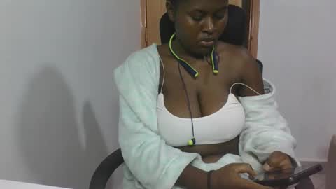 Snapshot of berlin543340 chatting on 11.06.25 berlin543340 online show from 11.06.25