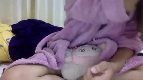 Snapshot of bermudatriangle12 chatting on 01.12.26 tixxie online show from 01.12.26