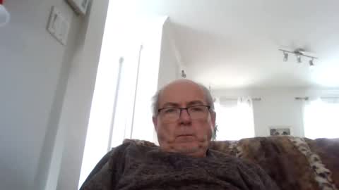 Snapshot of bernard1102 chatting on 01.08.25 bernard1102 online show from 01.08.25