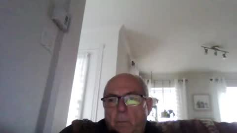 Snapshot of bernard1102 chatting on 10.31.25 bernard1102 online show from 10.31.25