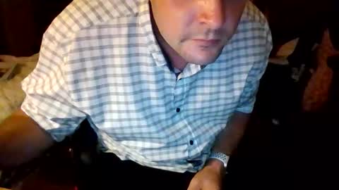 Snapshot of bernie__sanders chatting on 06.07.26 Bernie online show from 06.07.26