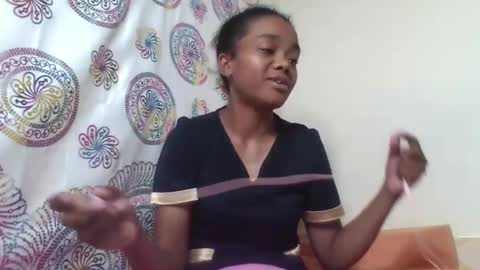 berthaldy659759 online show from 05.15.26
