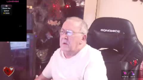 Snapshot of best127 chatting on 02.12.26 jean online show from 02.12.26