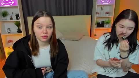 Danny and Kira online show from 03.03.25