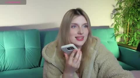 Danny and Kira online show from 09.19.25