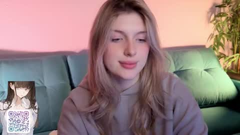 Danny and Kira online show from 10.11.25