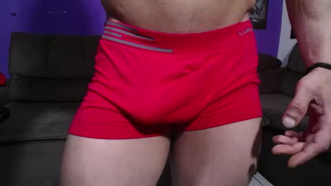 Snapshot of bestmuscle chatting on 02.19.25 bestmuscle online show from 02.19.25