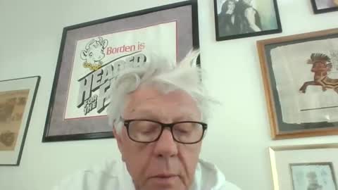 Snapshot of bestshot1951 chatting on 04.08.26 bestshot1951 online show from 04.08.26