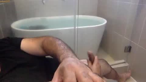 Virtual Gentleman online show from 01.25.25