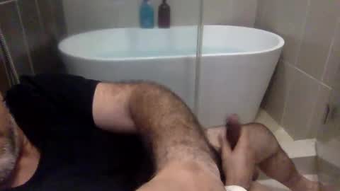 Virtual Gentleman online show from 10.22.25