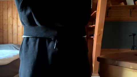 Snapshot of betterthanmen chatting on 02.14.25 betterthanmen online show from 02.14.25