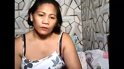 Snapshot of betty_83 chatting on 02.09.26 betty_83 online show from 02.09.26