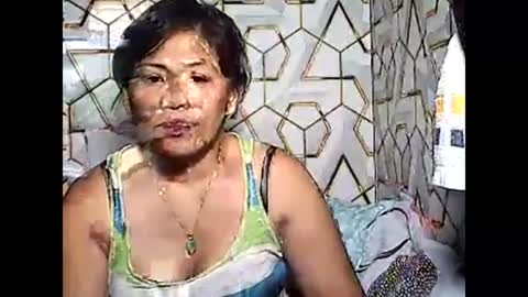 Snapshot of betty_83 chatting on 02.22.26 betty_83 online show from 02.22.26