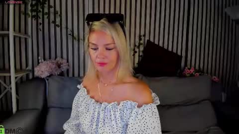 Snapshot of betty_brock chatting on 06.14.26 Betty online show from 06.14.26