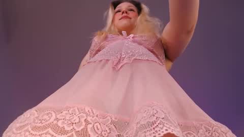 Snapshot of betty_murr chatting on 06.05.26 betty_murr online show from 06.05.26