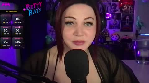 BettyBats online show from 04.17.26