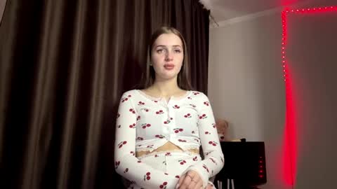 Emily  Stream every day  online show from 04.21.26