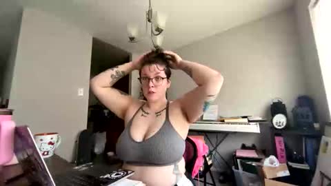 Betty Cake online show from 02.03.26