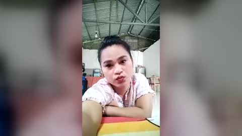 Snapshot of beuty_in_the_best_rose chatting on 06.29.26 beuty_in_the_best_rose online show from 06.29.26