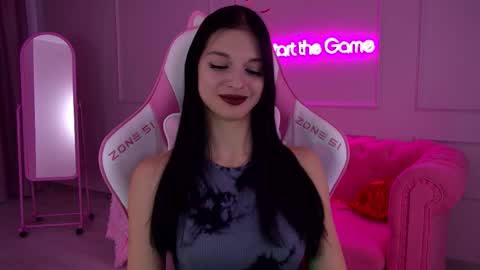 Beverly online show from 02.12.25