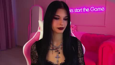 Beverly online show from 09.11.25