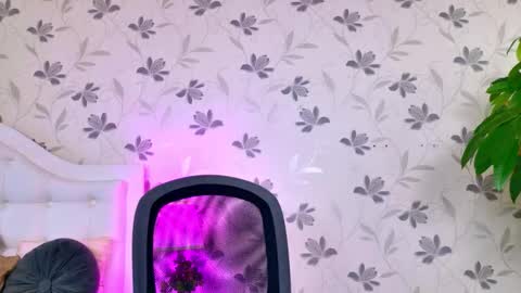 Eva online show from 09.12.25