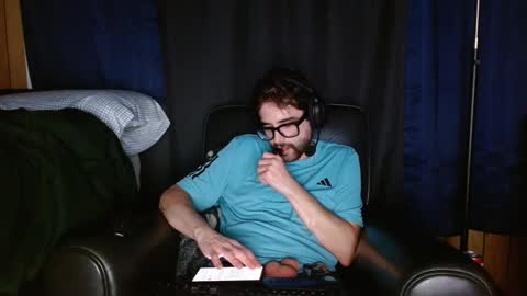 Snapshot of bexysarker chatting on 12.06.24 BexySarker online show from 12.06.24