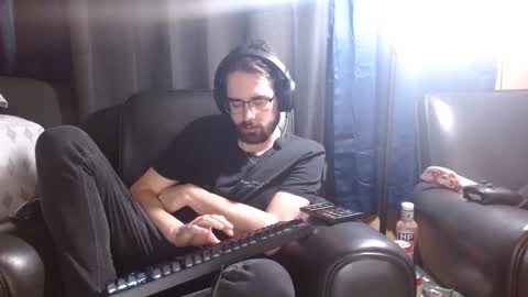 Snapshot of bexysarker chatting on 01.04.25 BexySarker online show from 01.04.25