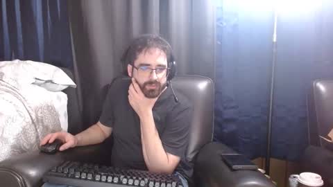 Snapshot of bexysarker chatting on 02.06.25 BexySarker online show from 02.06.25