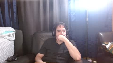 Snapshot of bexysarker chatting on 02.28.25 BexySarker online show from 02.28.25