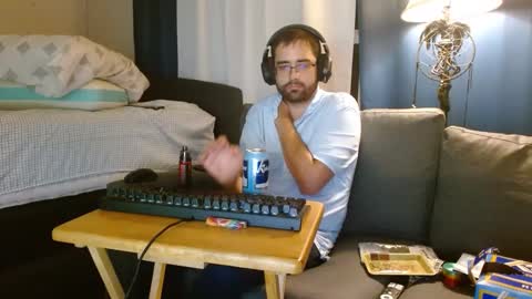 Snapshot of bexysarker chatting on 09.26.25 BexySarker online show from 09.26.25