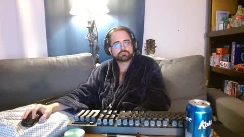 Snapshot of bexysarker chatting on 10.31.25 BexySarker online show from 10.31.25