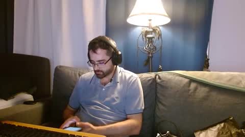 Snapshot of bexysarker chatting on 12.05.25 BexySarker online show from 12.05.25