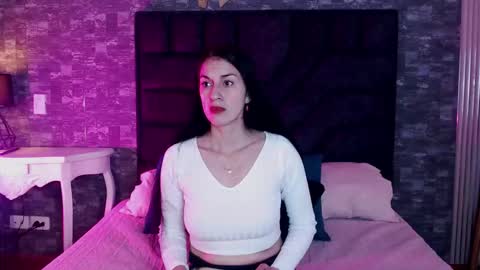 Snapshot of bey_fg chatting on 03.26.26 bey online show from 03.26.26