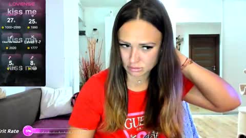 Snapshot of beyoncedoll chatting on 09.15.25 BeyonceDoll Twitter DollBeyonce online show from 09.15.25